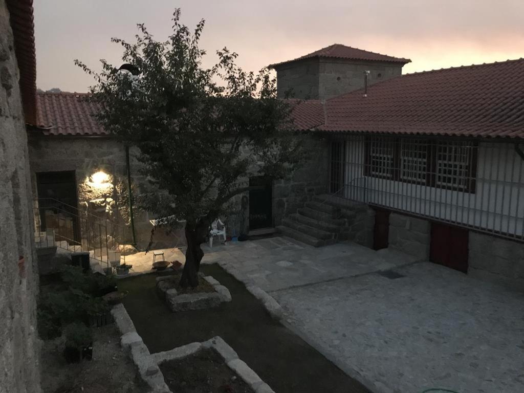 Quinta Do Pinheiro Βίλα Γκιμαράες Εξωτερικό φωτογραφία